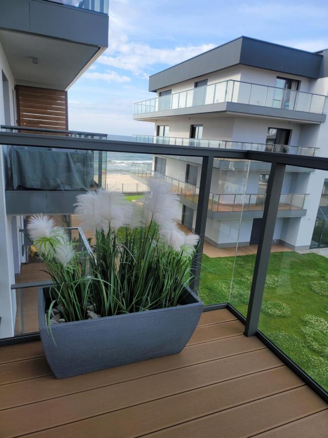 Apartament Szafirowy Gardenia Dziwnow Z Widokiem Na Morze Exterior photo